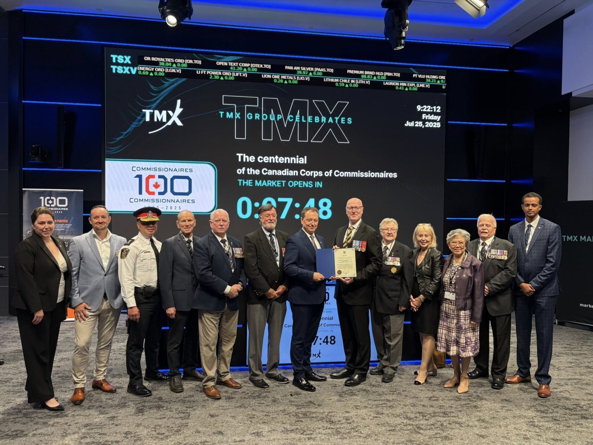 Commissionaires open the Market at TSX